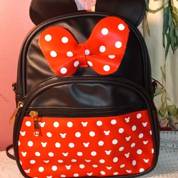 Disney Minnie Mouse Girls Fashion Red and Black Mini-Backpack and Girls Purse - Picture 3 of 16